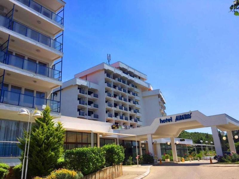 Corpus B - Hotel Albatros Ulcinj Extérieur photo